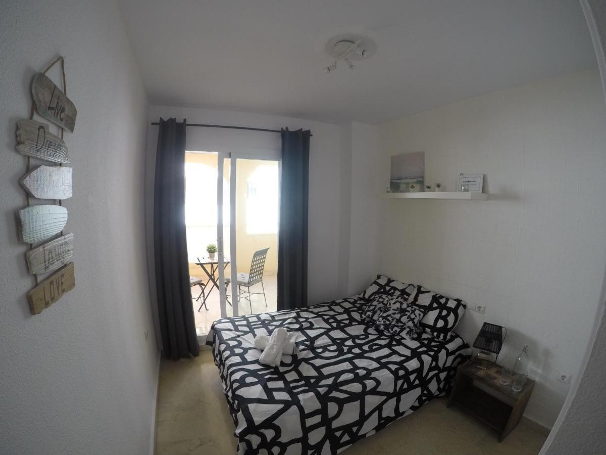 Bonita y moderna habitación a 300m de la playa Apartamento Benalmádena Exterior foto